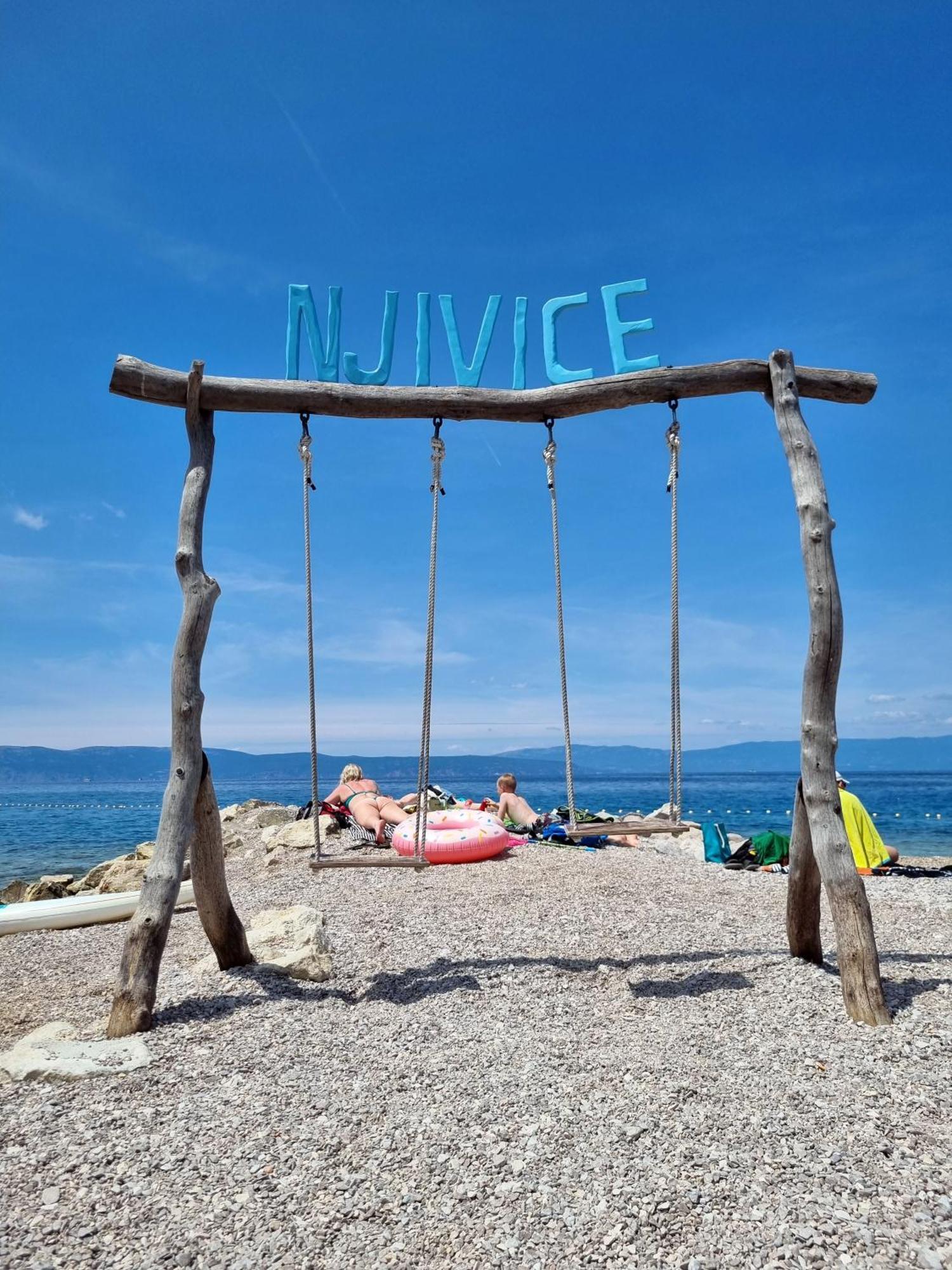 Apartment Sol Dolcevita Njivice Luaran gambar