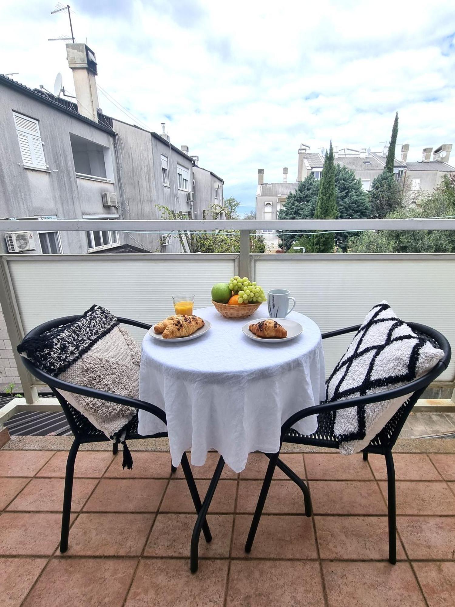 Apartment Sol Dolcevita Njivice Luaran gambar
